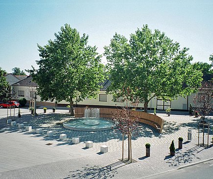 Hauptplatz Steinbrunn, Burgenland